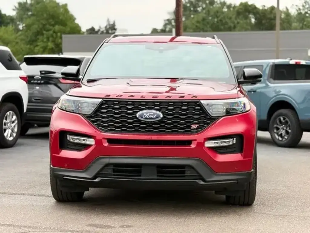 Ford Explorer 2023 AWD ST 4 puertas SUV