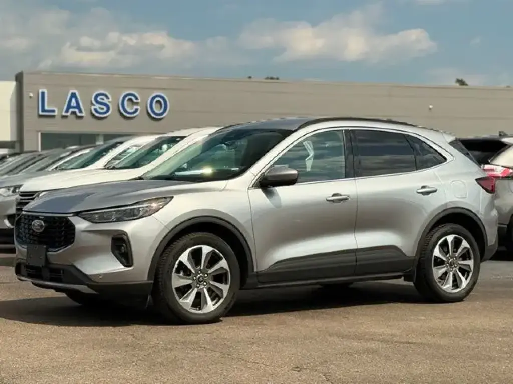 Ford Escape 2024 AWD Platinum 4 puertas SUV