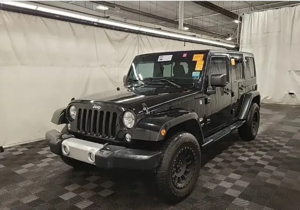 Jeep Wrangler Unlimited 2014 4x4 Sahara 4 puertas SUV
