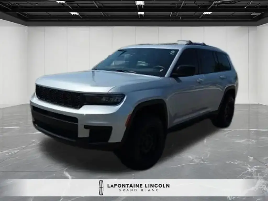 Jeep Grand Cherokee L 2024 4x4 Laredo 4 puertas SUV