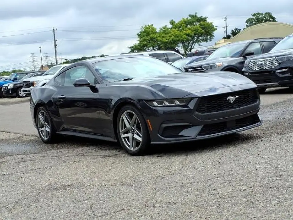 Ford Mustang 2024 EcoBoost Premium 2 puertas Fastback