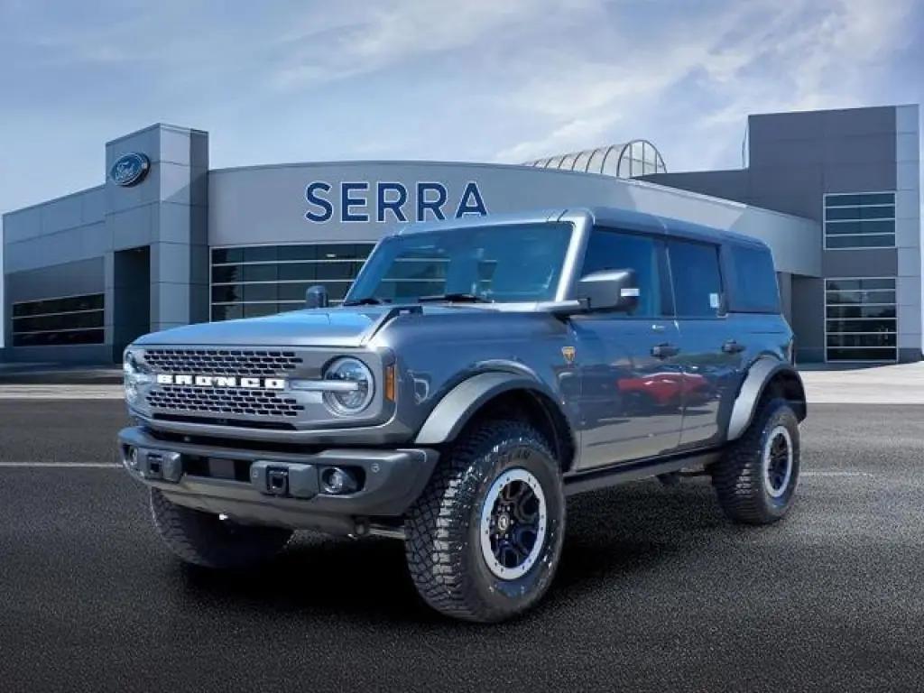Ford Bronco 2023 4x4 Badlands Avanzado 4 puertas SUV