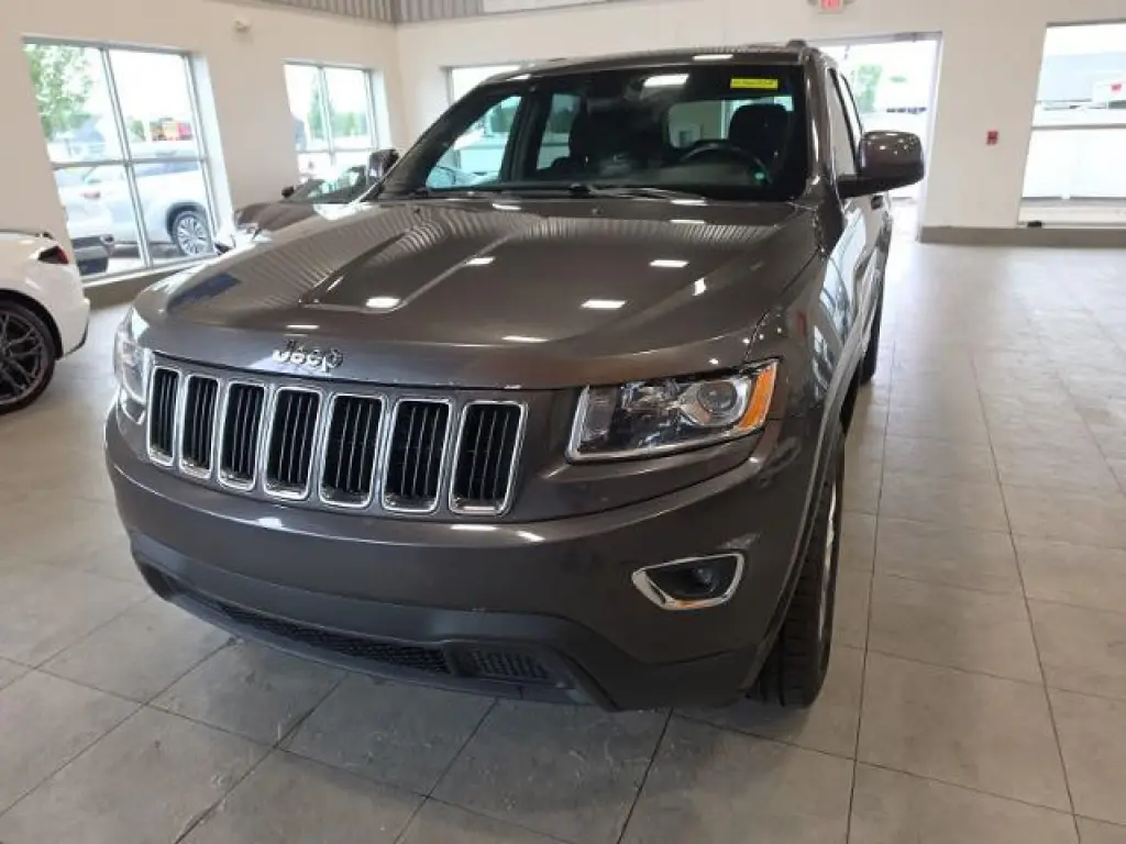 Jeep Grand Cherokee 2014 4x4 Laredo 4 puertas SUV