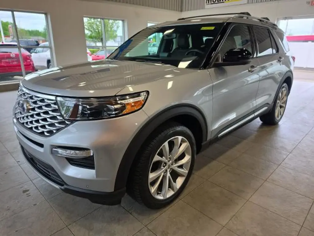 Ford Explorer 2023 AWD Platinum 4 puertas SUV