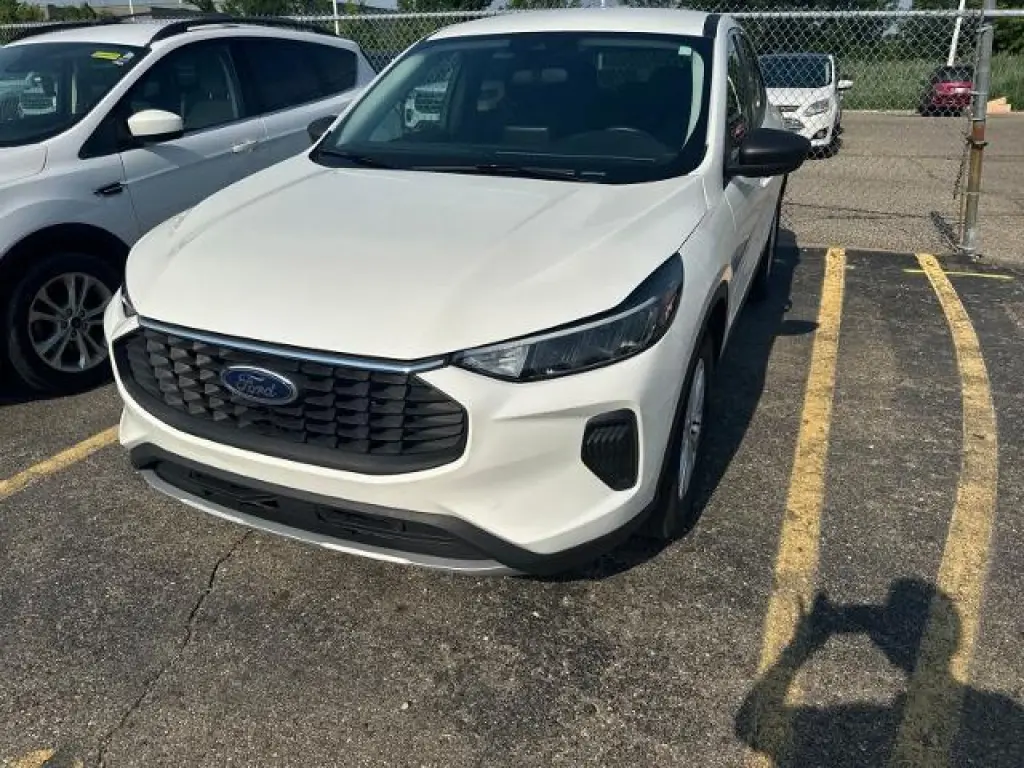 Ford Escape 2023 AWD Active 4 puertas SUV