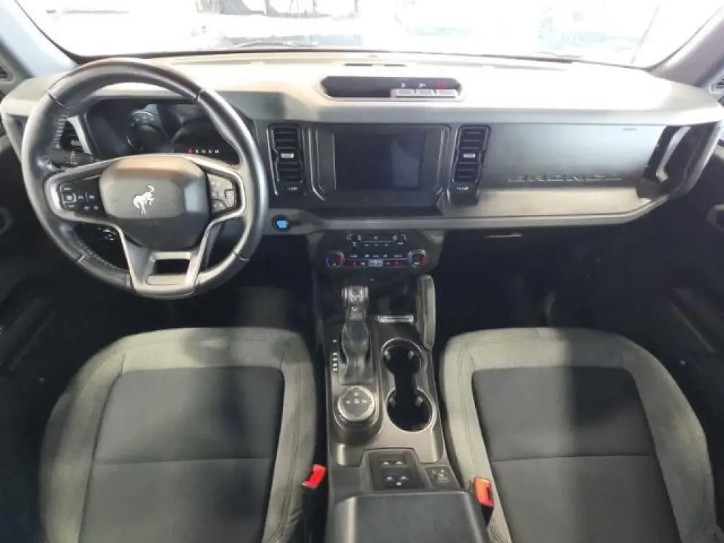 Ford Bronco 2023 4x4 Big Bend 4 puertas SUV