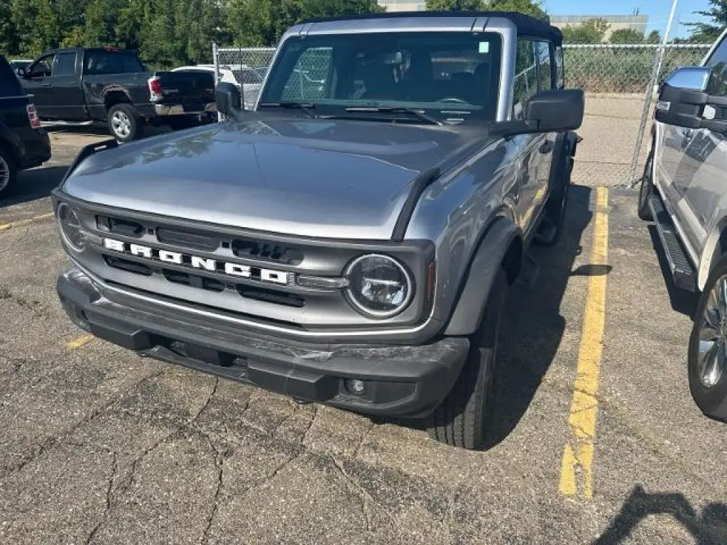 Ford Bronco 2024 4x4 Big Bend 4 puertas SUV