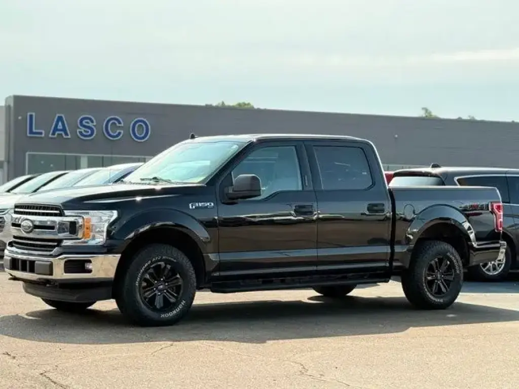 Ford F-150 2019 4x4 XLT 4 puertas SuperCrew 5.5 pies. SB
