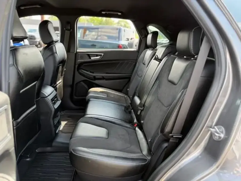 Ford Edge 2023 AWD ST 4 puertas Crossover