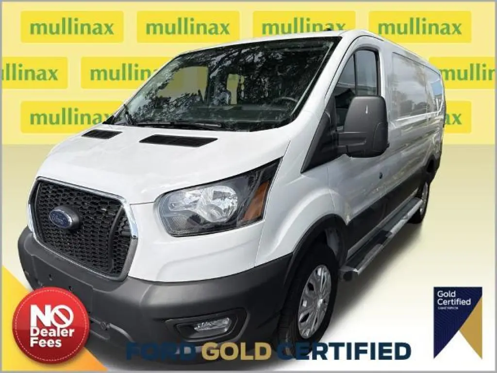 Ford Transit 2025 250 3 puertas SWB Techo bajo Furgón de carga