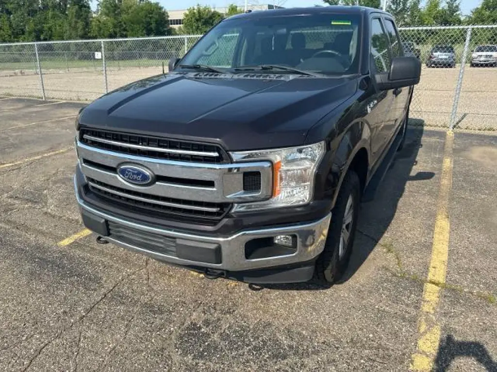 Ford F-150 2018 4x4 XLT 4 puertas SuperCrew 5.5 pies SB