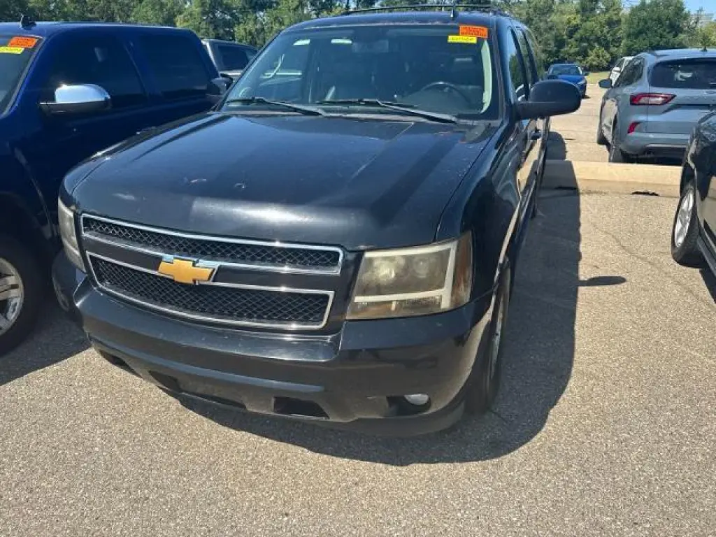 Chevrolet Suburban 2012 4x4 LT 4 puertas SUV