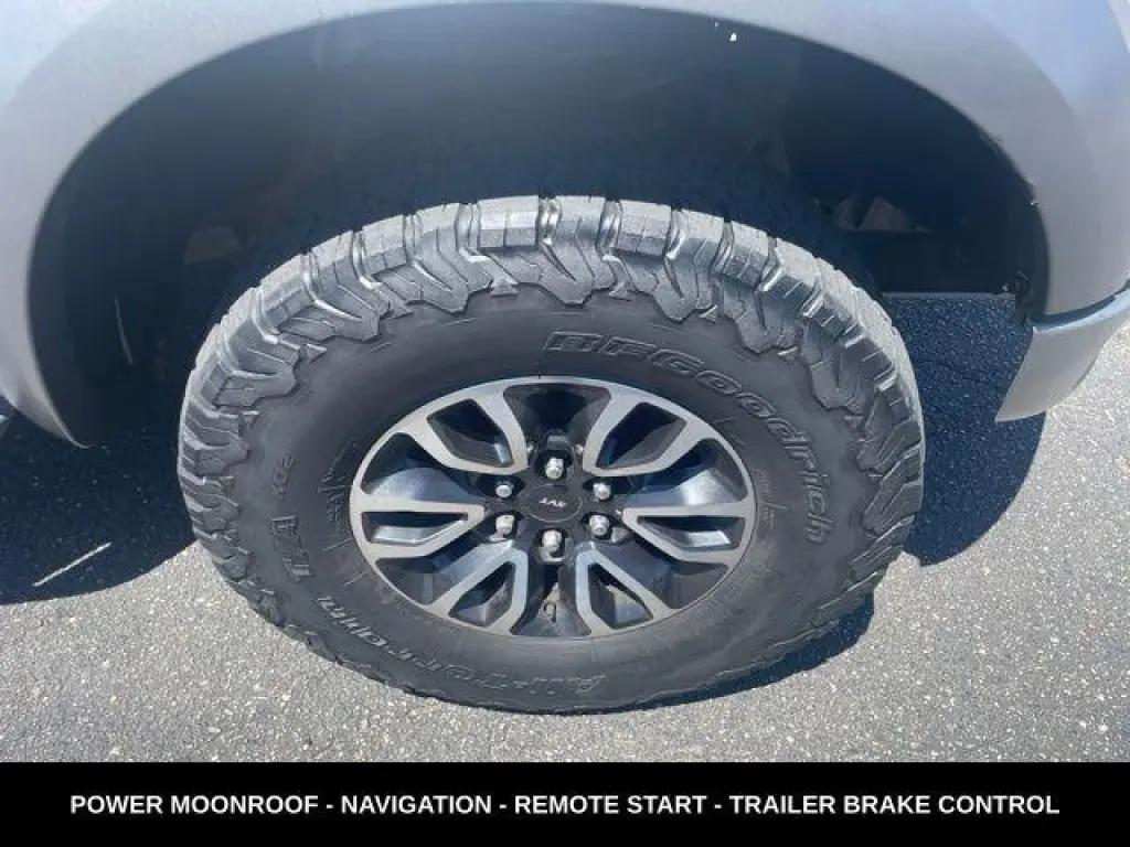 Ford F-150 2012 4x4 SVT Raptor 4 puertas SuperCrew Styleside 5.5 pies SB