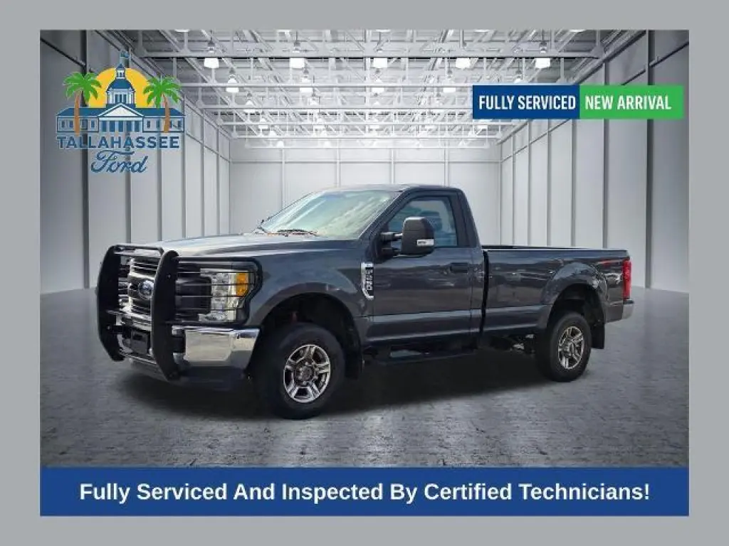 Ford F-250 Super Duty 2017 4x4 XL Cabina Regular 2 puertas 8 pies LB Pickup