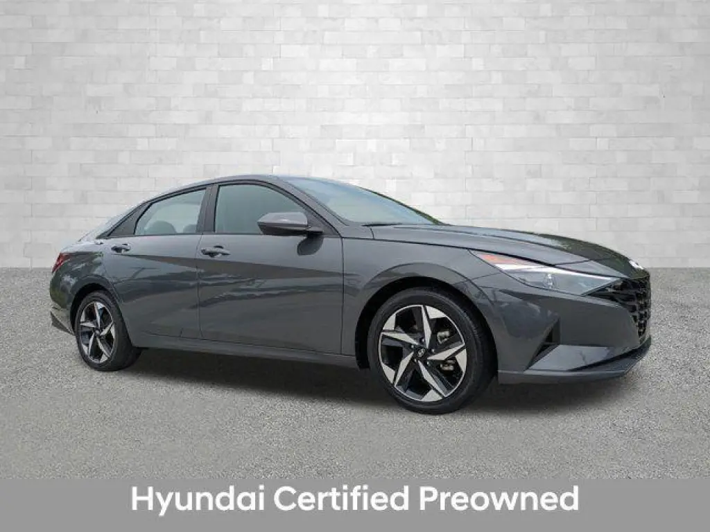 Hyundai ELANTRA 2023 SEL 4 puertas Sedan