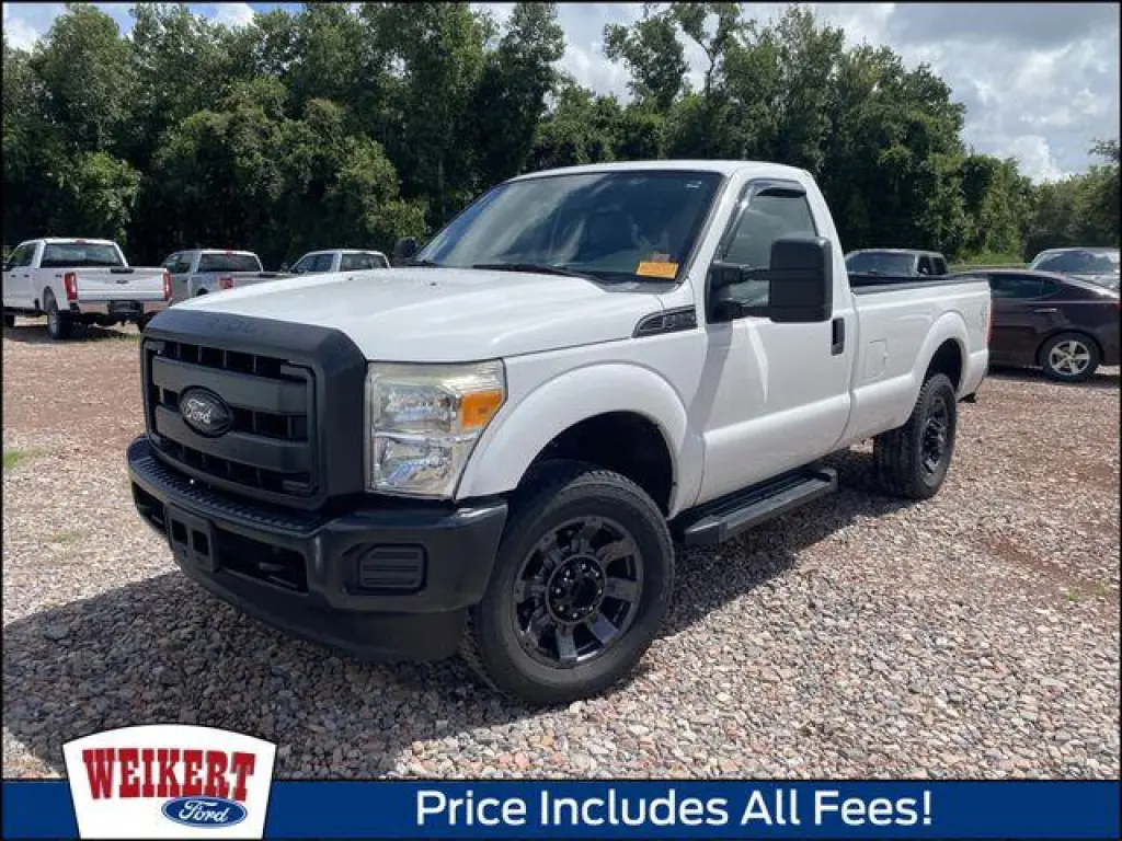 Ford F-250 Super Duty 2015 4x4 XL Cabina Regular 2 puertas 8 pies LB Pickup