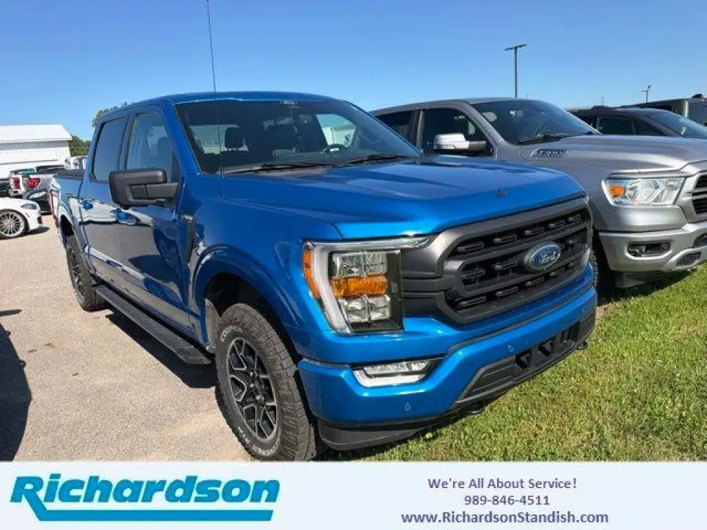 Ford F-150 2021 4x4 XLT 4 puertas SuperCrew 5.5 pies. SB