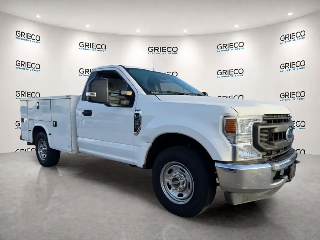 Ford F-250 Super Duty 2020 4x2 XL 2 puertas Cabina Regular 8 pies. LB Pickup