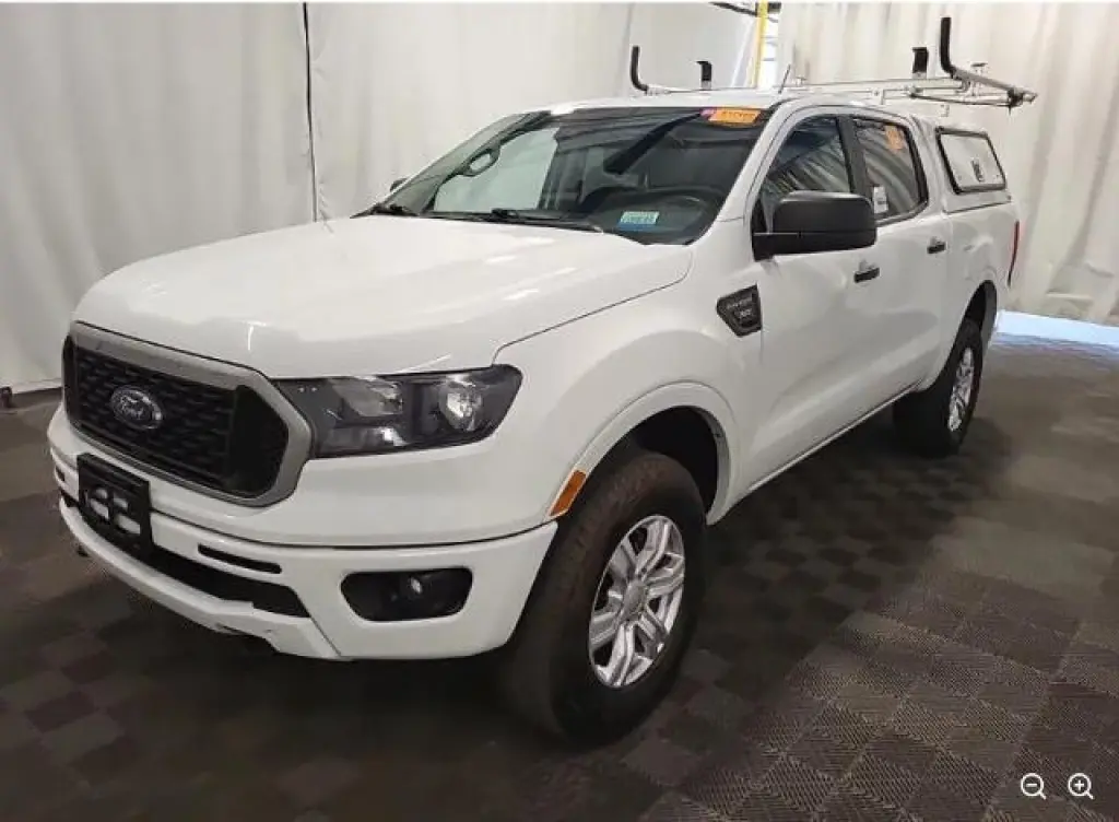 Ford Ranger 2023 4x4 XLT 4 puertas SuperCrew 5.1 ft. SB