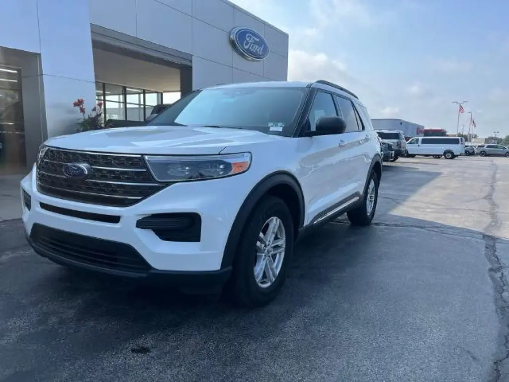 Ford Explorer 2023 AWD XLT 4 puertas SUV