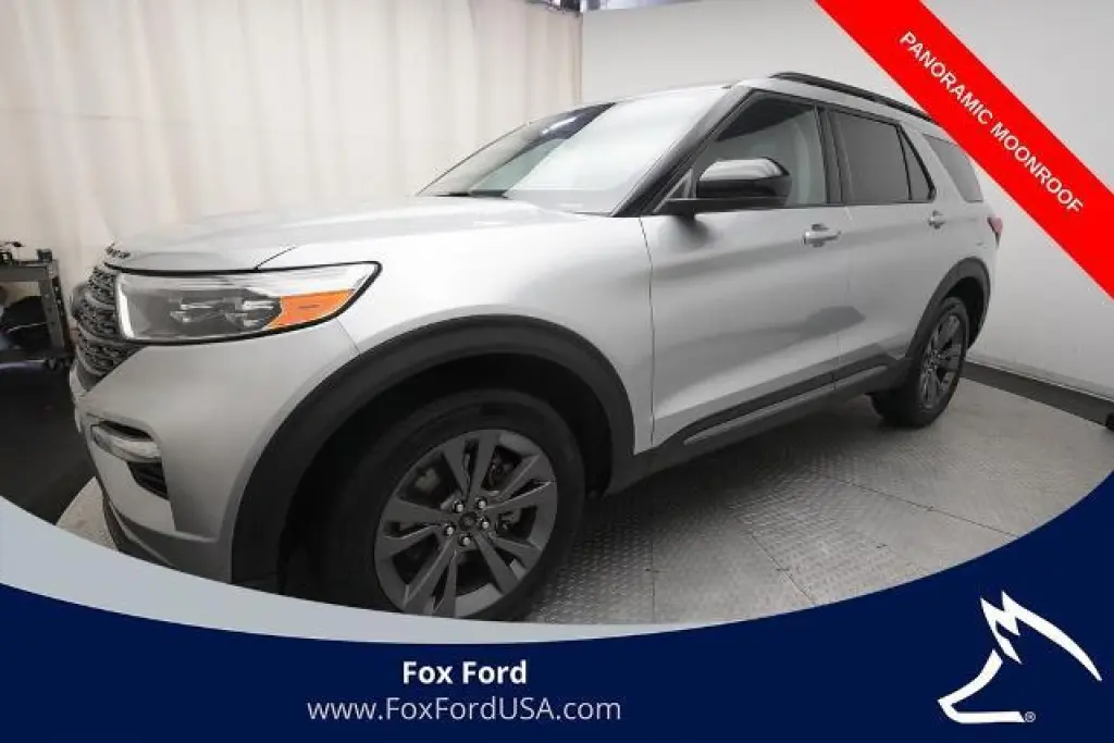 Ford Explorer 2023 AWD XLT SUV de 4 puertas