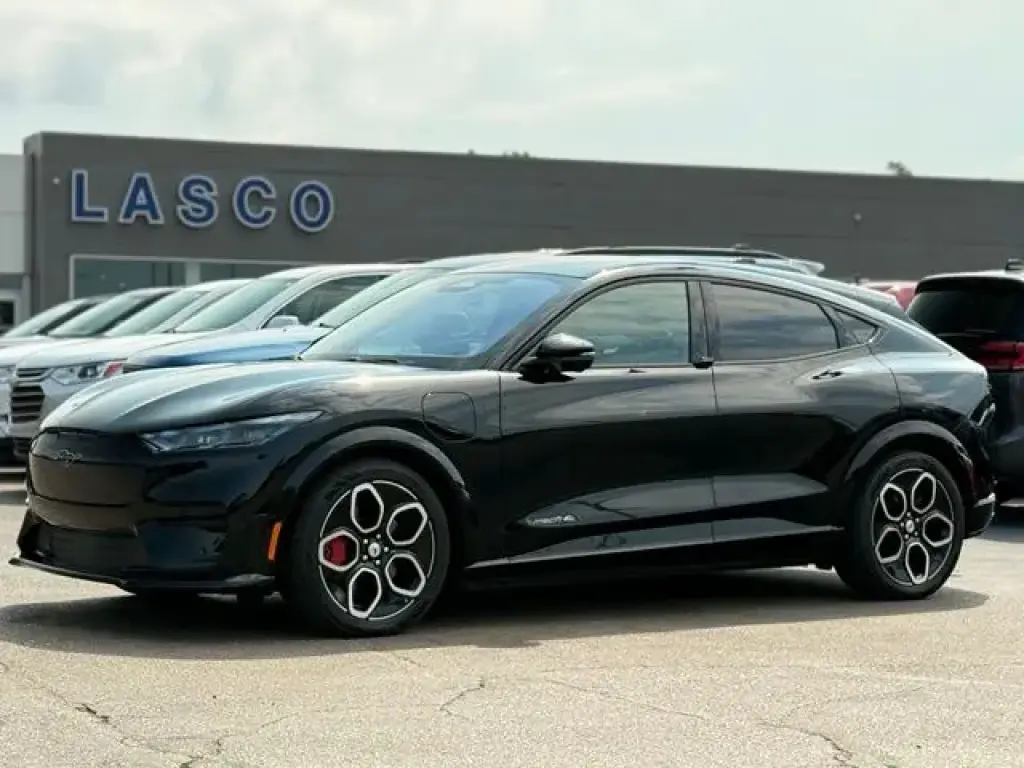 Ford Mustang Mach-E 2023 AWD GT 4 puertas SUV