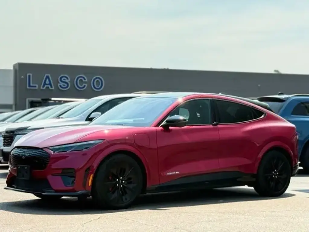 Ford Mustang Mach-E 2025 AWD GT 4 puertas SUV