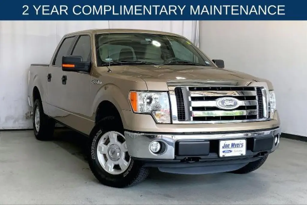 Ford F-150 2011 4x4 XLT 4 puertas SuperCrew Styleside 5.5 pies. SB