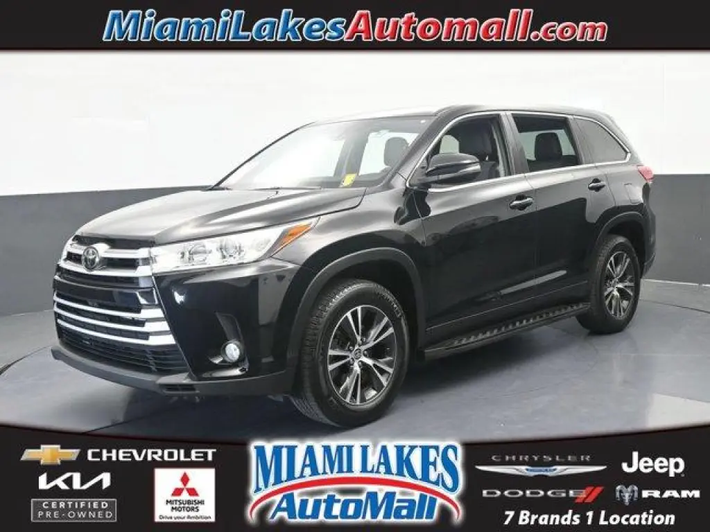 Toyota Highlander 2019 LE 4p SUV (3.5L V6)