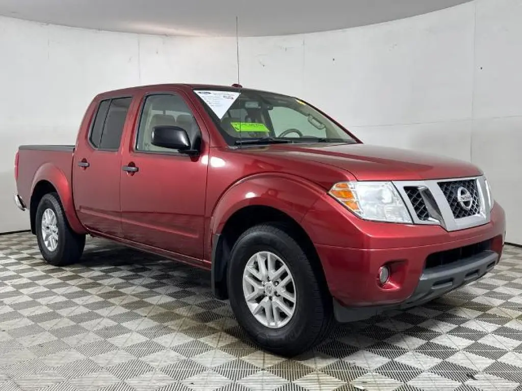 Nissan Frontier 2017 4x2 S 4p Crew Cab 5 ft. SB 6M