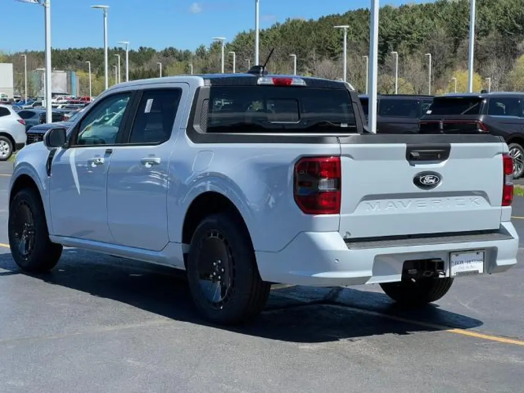 Ford Maverick 2026 AWD Lobo 4 puertas SuperCrew con caja de 4.5 pies