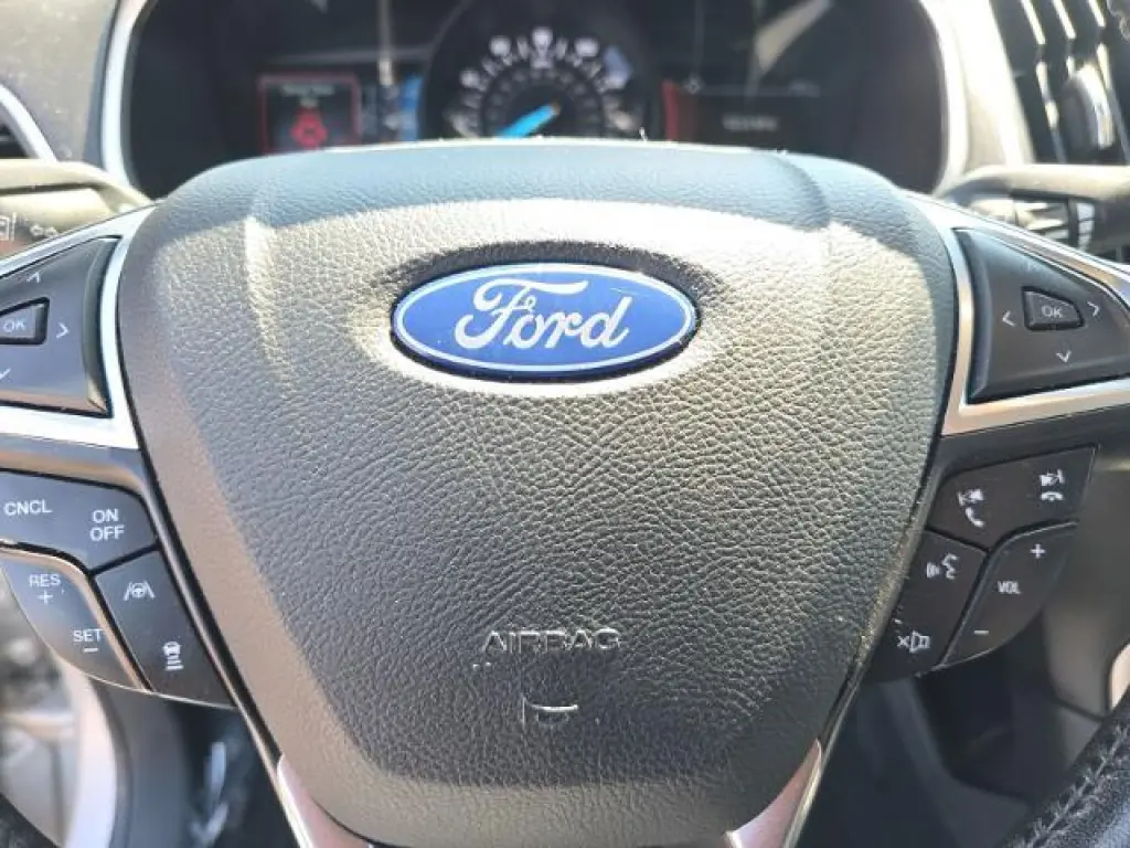 Ford Edge 2019 SEL 4dr Crossover