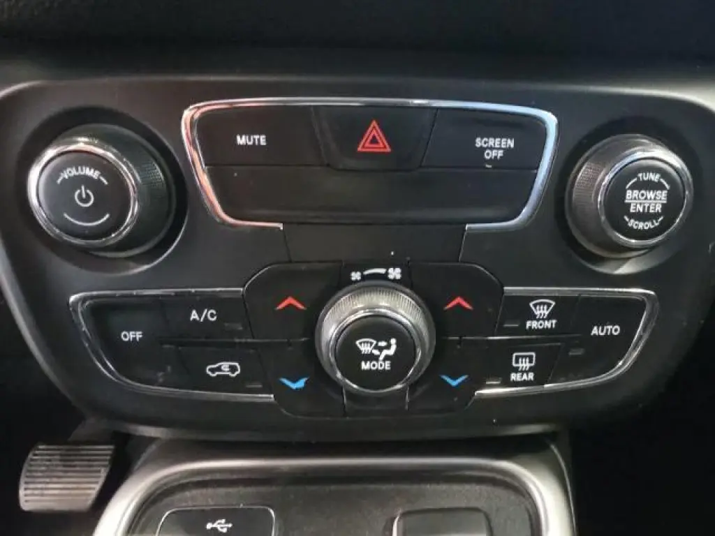Jeep Compass 2018 Latitude 4 puertas SUV