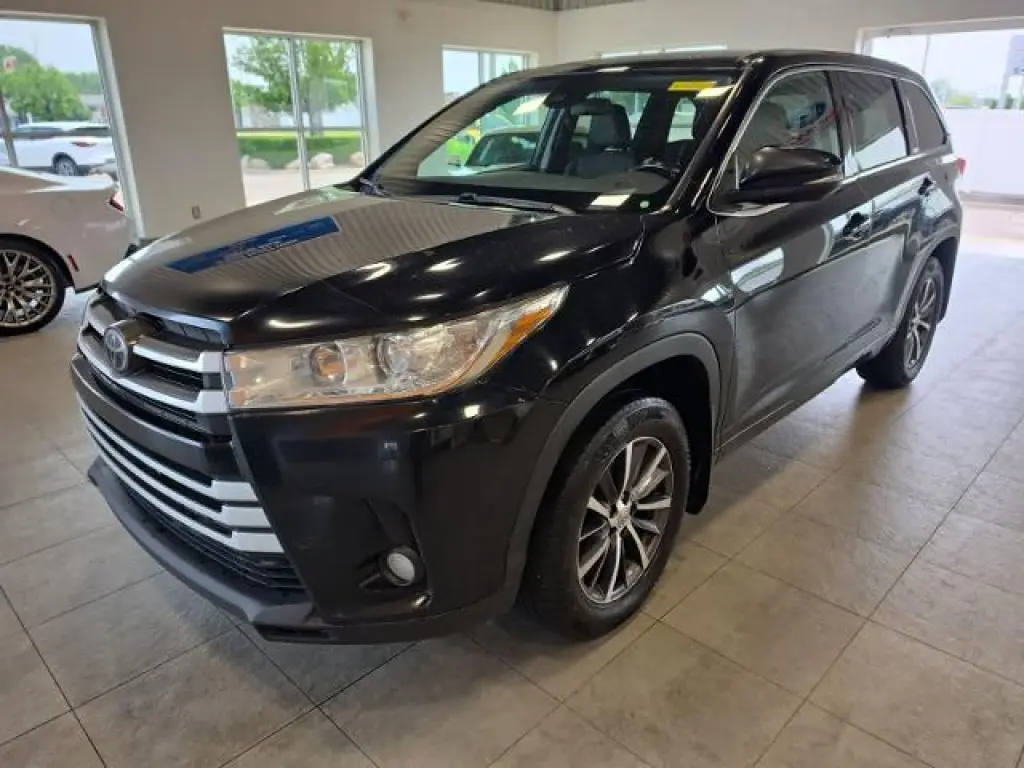 Toyota Highlander 2018 AWD LE 4dr SUV