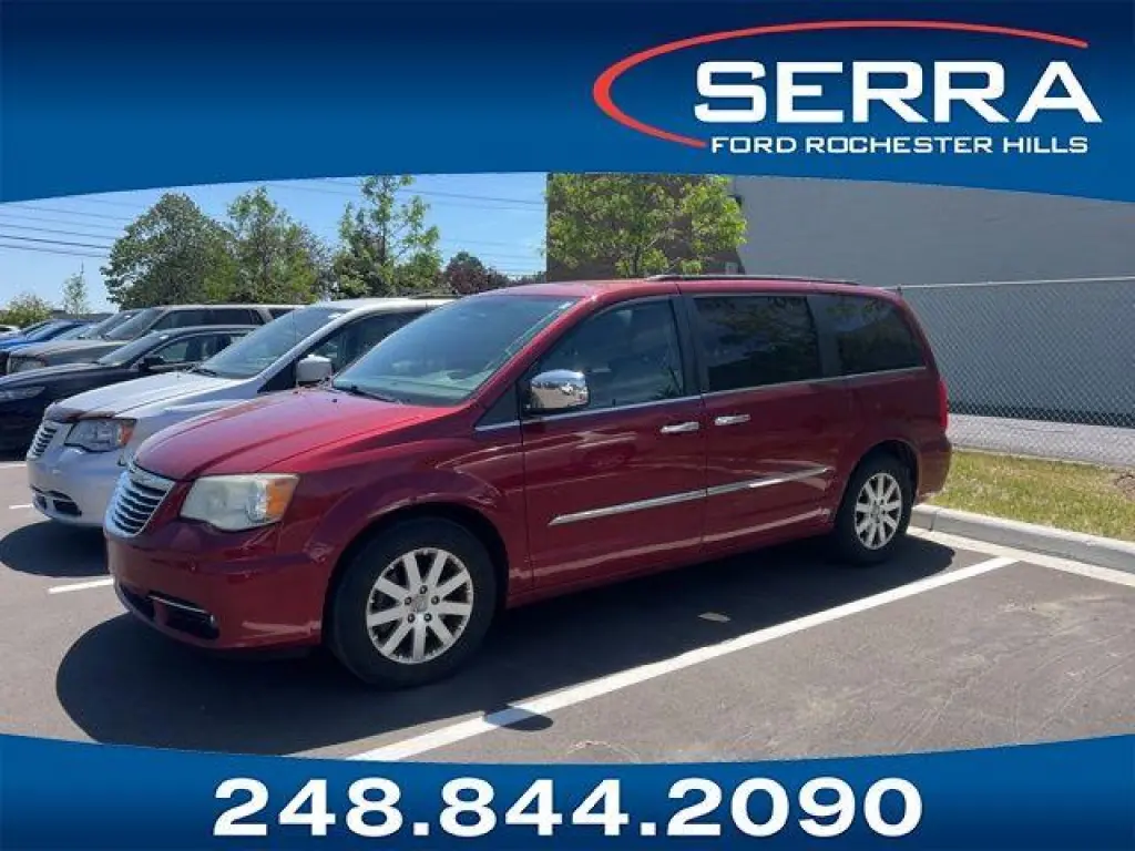 Chrysler Town and Country 2012 Touring-L 4 puertas Minivan