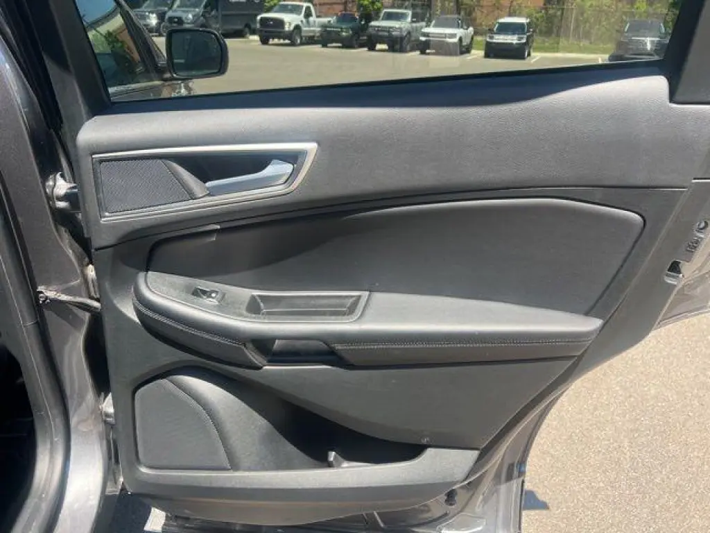 Ford Edge 2023 AWD SEL 4dr Crossover