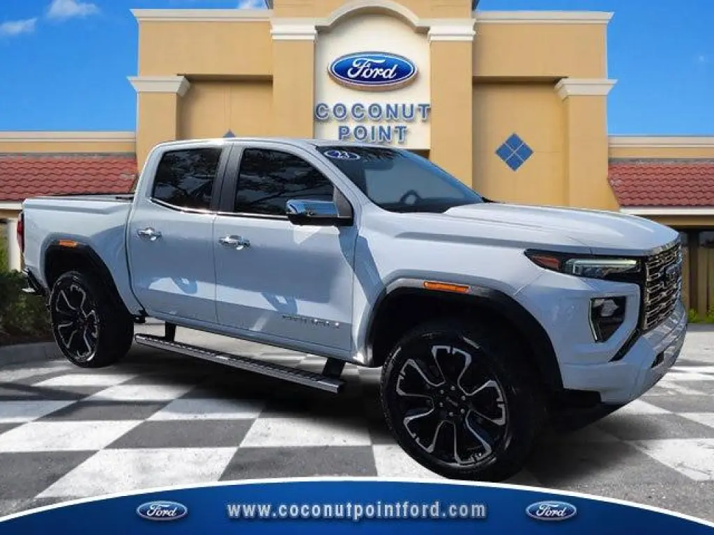 GMC Canyon 2023 4x4 Denali 4p. Cabina Crew 5 pies. SB