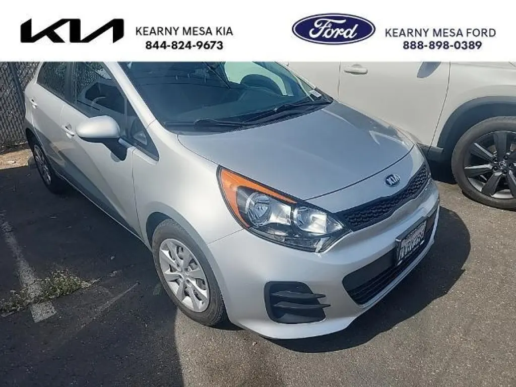Kia Rio 5 Puertas 2016 LX 4p Wagon