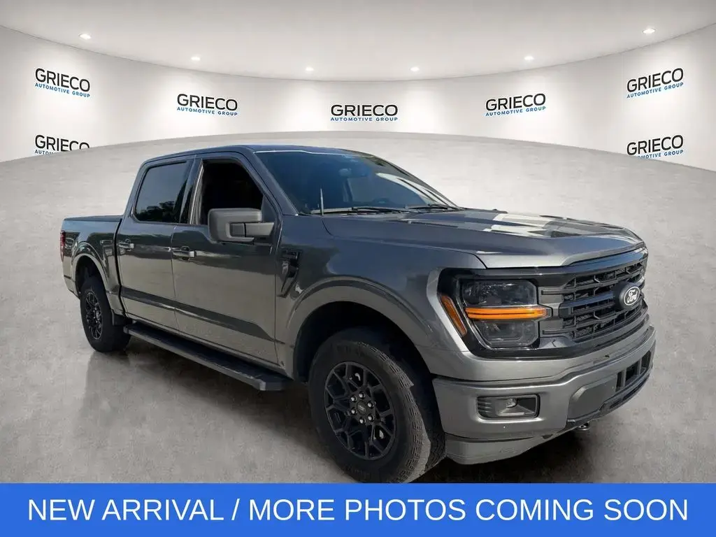 Ford F-150 2024 4x4 XLT 4 puertas SuperCrew 5.5 pies. SB