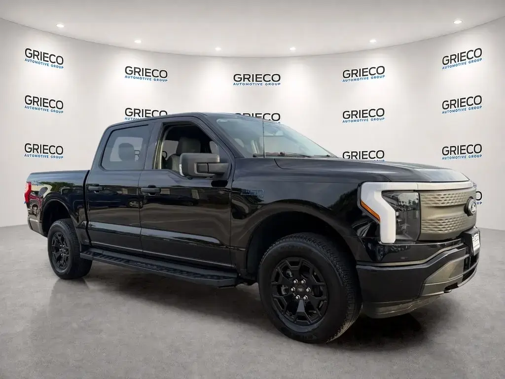 Ford F-150 Lightning 2025 AWD XLT 4 puertas SuperCrew 5.5 pies. SB