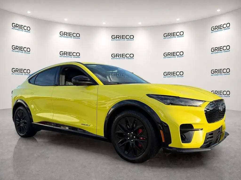 Ford Mustang Mach-E 2025 Premium 4p SUV