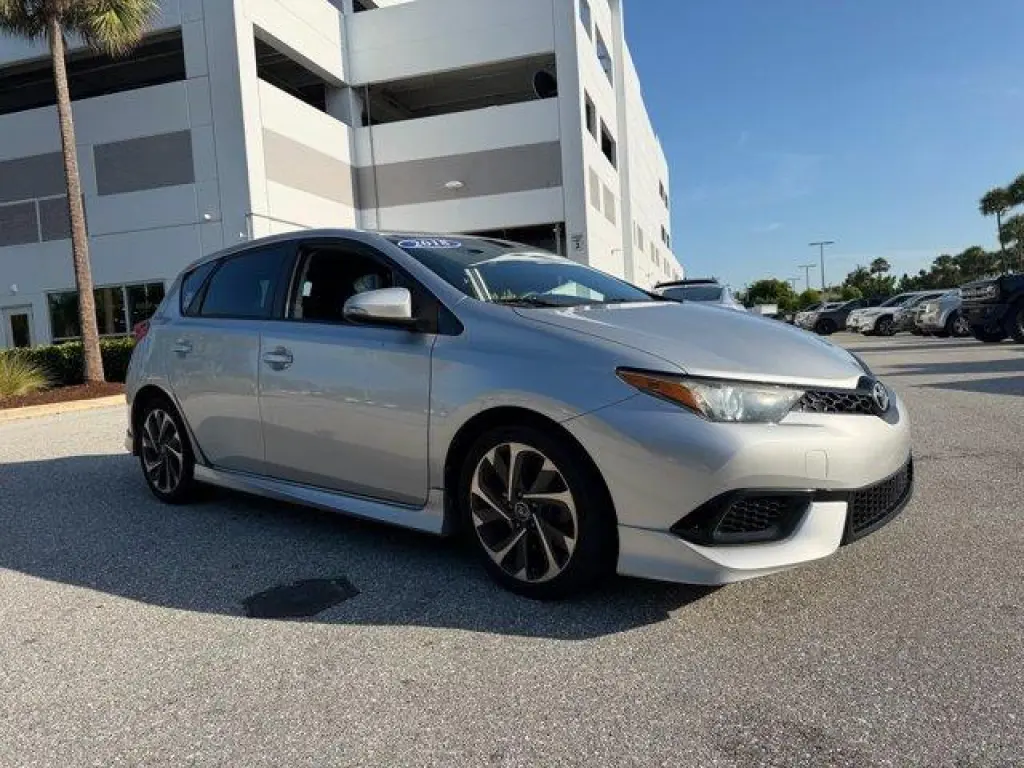 Toyota Corolla iM 2018 4dr Hatchback CVT