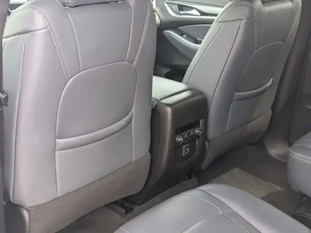 Buick Enclave 2023 Essence 4p Crossover