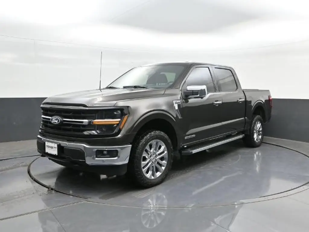 Ford F-150 2024 4x4 XLT 4 puertas SuperCrew 5.5 pies. SB