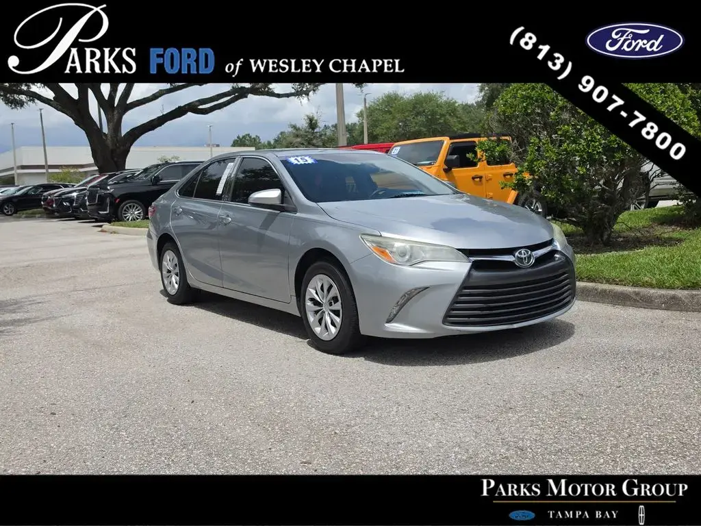 Toyota Camry 2015 LE 4 puertas Sedan