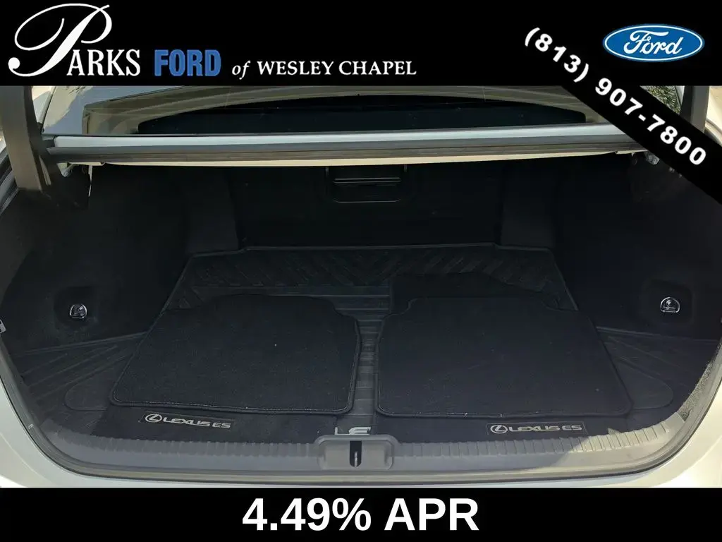 Lexus ES 350 2022 4 puertas Sedan