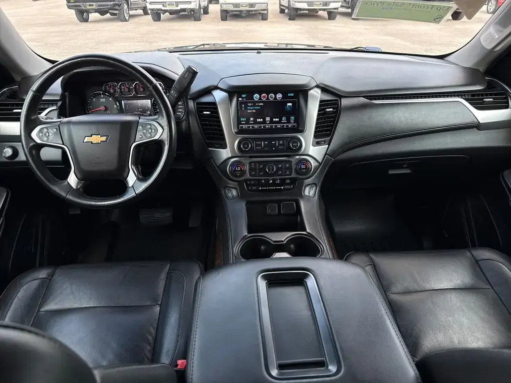 Chevrolet Suburban 2020 4x2 LT 4 puertas SUV