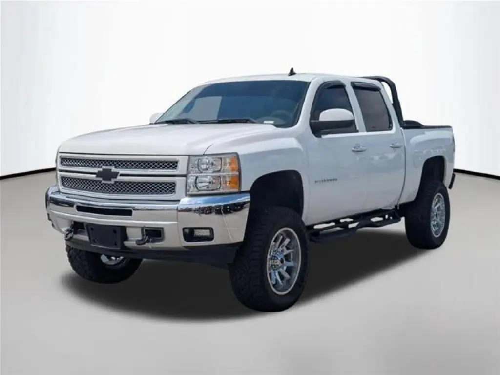 Chevrolet Silverado 1500 2013 4x2 LTZ 4p Cabaína de Tripulante 5.8 pies SB