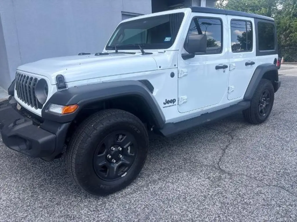 Jeep Wrangler 2026 4x4 Sport 4 puertas SUV