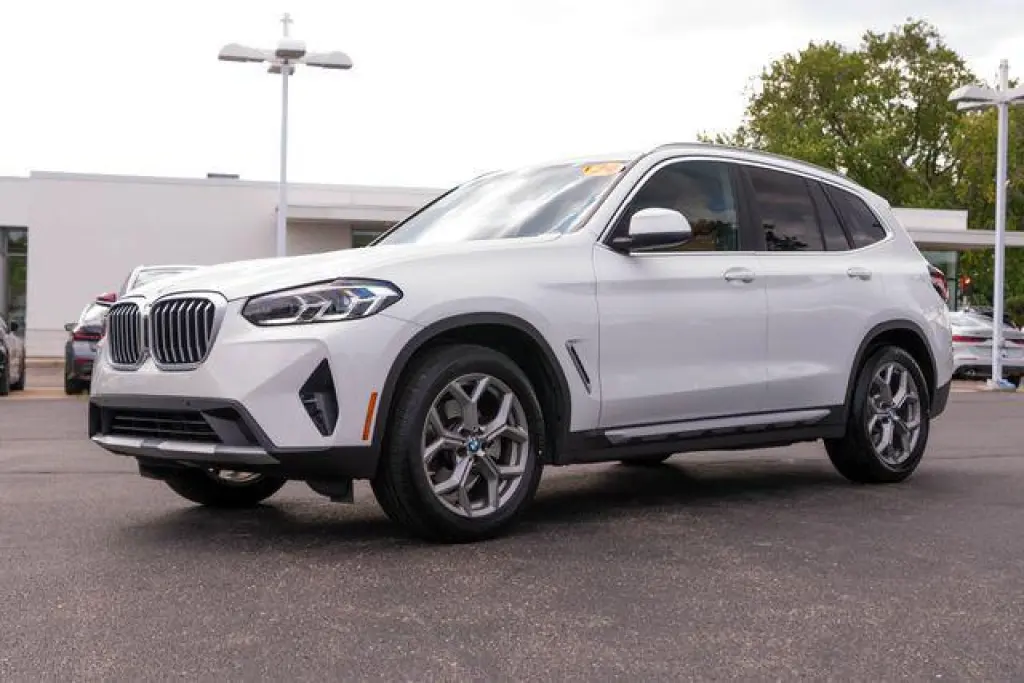 BMW X3 2024 tracción total xDrive30i 4 puertas Vehículo deportivo de actividad